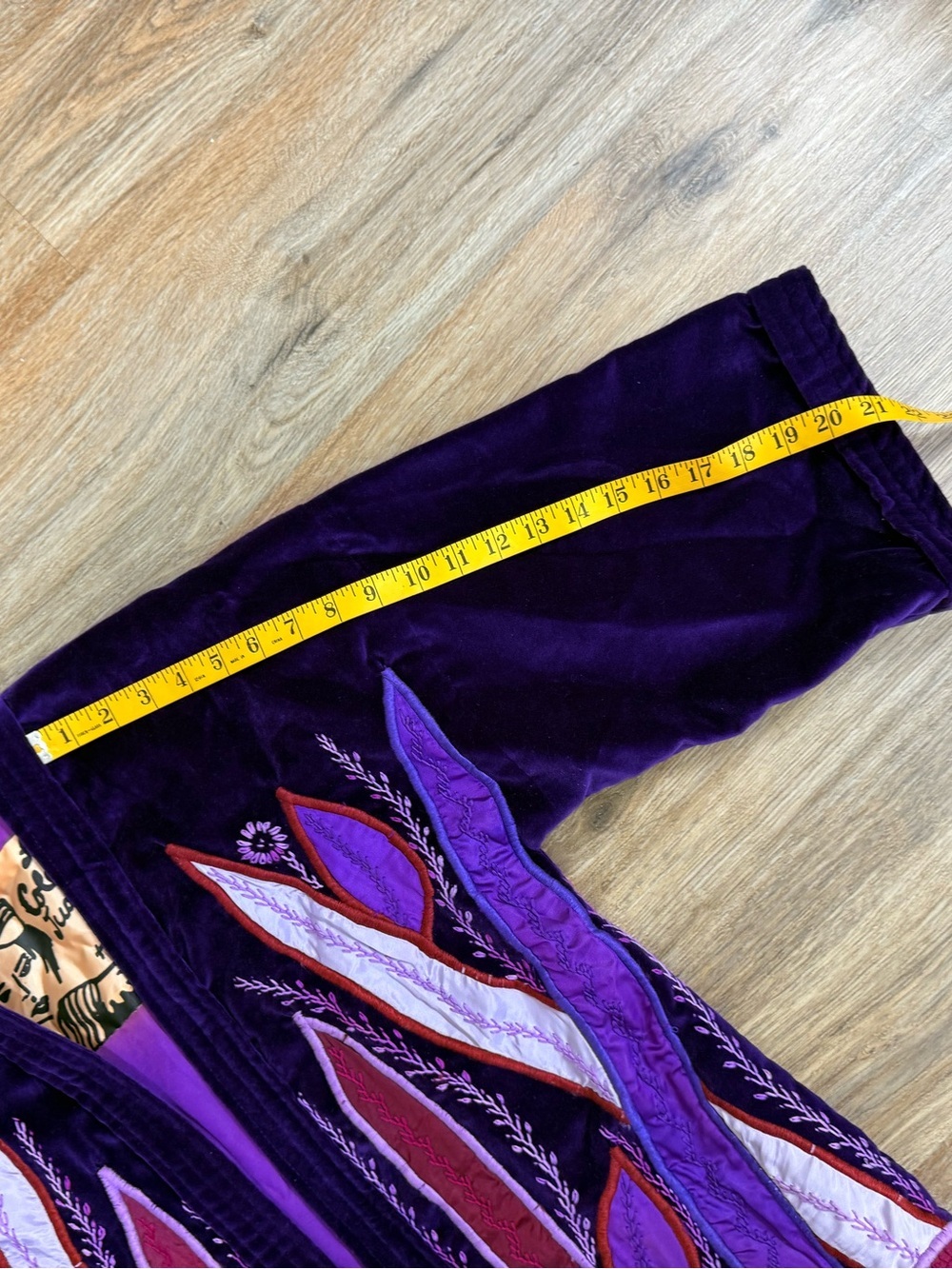 Vintage Colorim Judith Roberts Purple Velvet Wearable Art Jacket Embroidered Kim - Picture 12 of 12